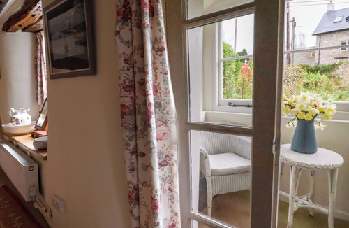 Axminster Cottage | Bridge Cottage