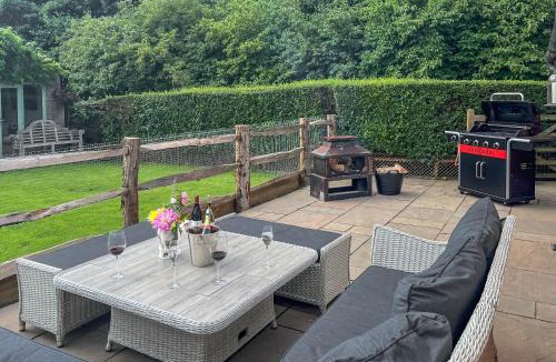 Willesborough House | Bridge Cottage