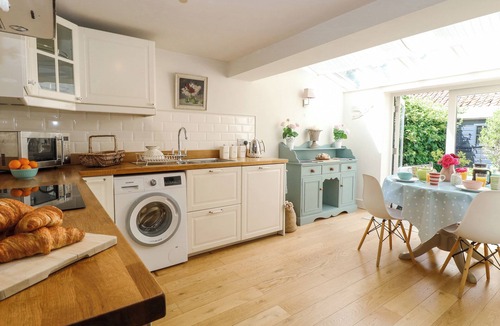 Aylsham Cottage | Bridge Cottage