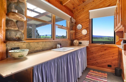 Barwite House | Bridge Creek Homestead