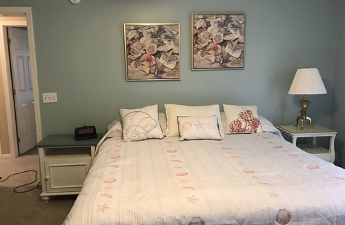 Reedville House | Bridge Creek Retreat! with private pool and separate studio