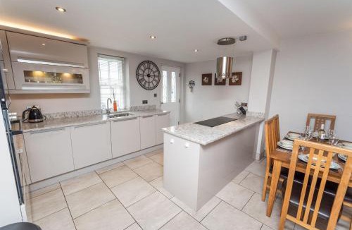 Keswick House | Bridge House Apartment 1