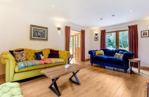 Evanton House | Bridge House