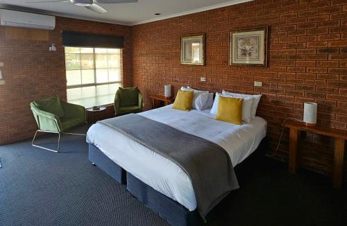 Tocumwal Hotel | Bridge Motor Inn Tocumwal