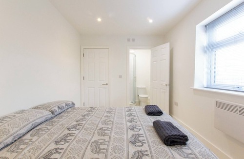 Southampton House | Bridge Road - Room 2a