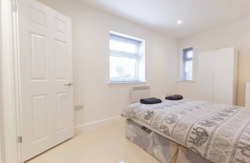 Southampton House | Bridge Road - Room 2a