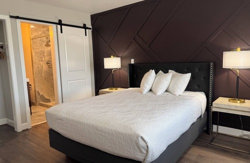 Baker City Hotel | Bridge Street Inn