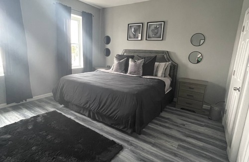 Camden House | Bridge view