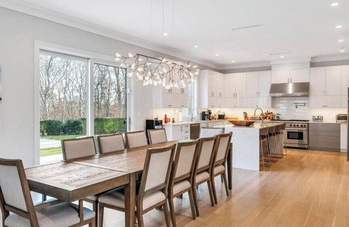 Bridgehampton House | Bridgehampton private home, spacious modern design with pool, media & game.