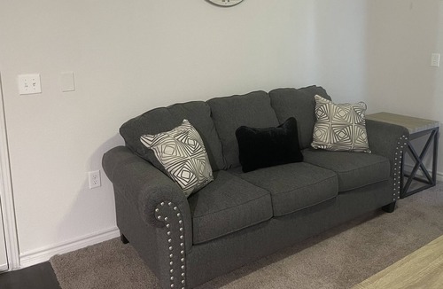 Valley Ranch Apartment | Bridgelake Getaway