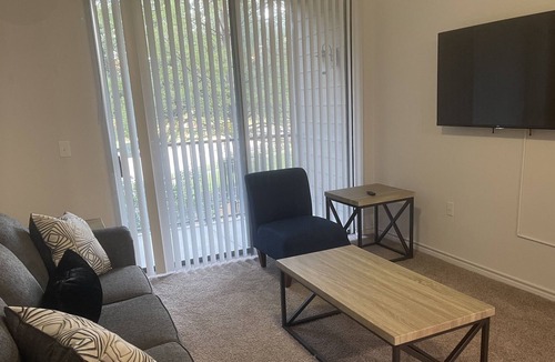 Valley Ranch Apartment | Bridgelake Getaway