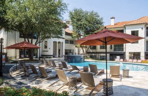 Valley Ranch Apartment | Bridgelake Getaway