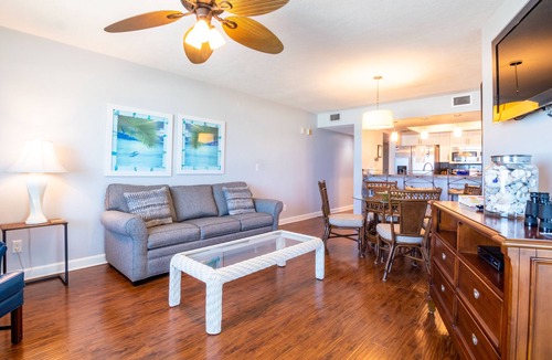 Bradenton Beach Condo | Bridgeport 204 · Gulf Lanai