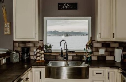 Bozeman Cabin | Bridger View Cabin/Fire Pit & Mountain Views