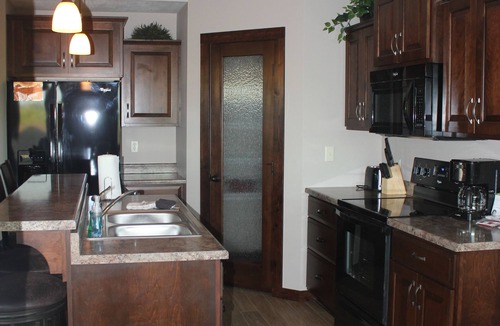 Arnolds Park Cabin | Bridges Bay Resort Vacation Cabin