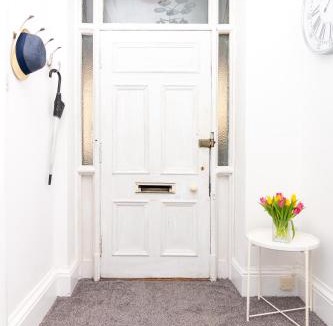 Glenisla Apartment | Bridgeview