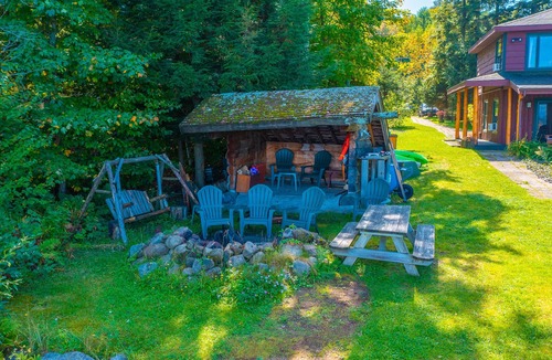 Tupper Lake House | Bridgeview- Luxury Waterfront on Lake Simond
