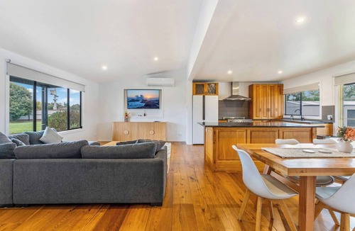Bridgewater on Loddon House | Bridgewater Loddon River Retreat