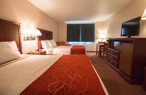 Sublimity Hotel | Bridgeway Inn & Suites Sublimity