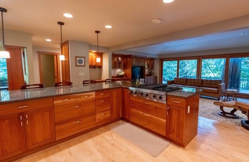 Bridle Trails House | Bridle Trails Treehouse