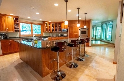 Bridle Trails House | Bridle Trails Treehouse