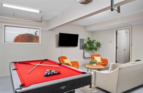 Bridlemile House | Bridlemile Cottage