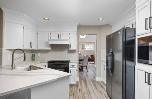 Bridlemile House | Bridlemile Cottage