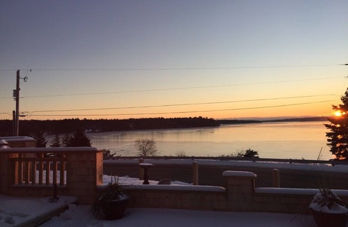 Cardigan Apartment | Brielle’s River Retreat….Open Concept Suite