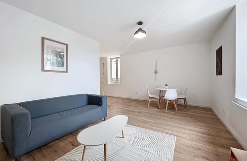 Cuxac-dʼAude Apartment | Bright 1-bedroom apartment