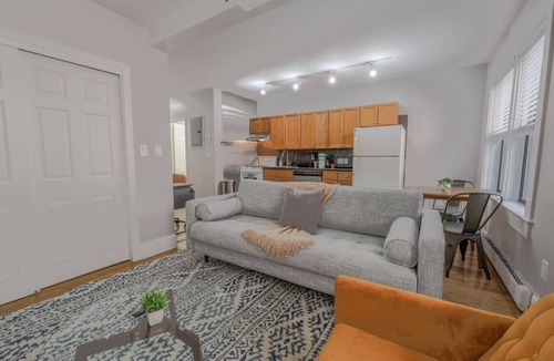 Theatre District Apartment | Bright 1 Bedroom | Downtown Boston
