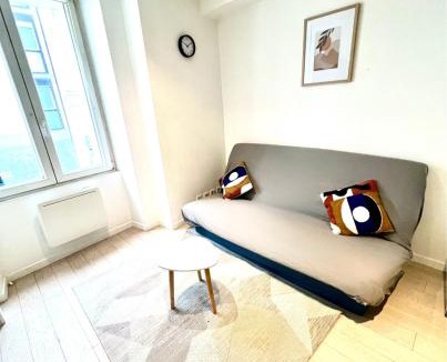 Hopital Saint-Louis Apartment | Bright 1 bedroom first floor near Republique Paris 10