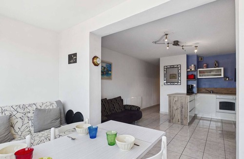 Le Grau-dʼAgde Apartment | Bright 1-Bedroom Apartment, 6 Sleeps, Near Beach in Grau d'Agde