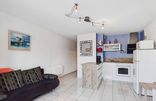 Le Grau-dʼAgde Apartment | Bright 1-Bedroom Apartment, 6 Sleeps, Near Beach in Grau d'Agde