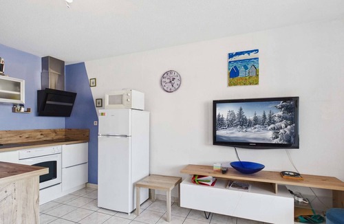Le Grau-dʼAgde Apartment | Bright 1-Bedroom Apartment, 6 Sleeps, Near Beach in Grau d'Agde