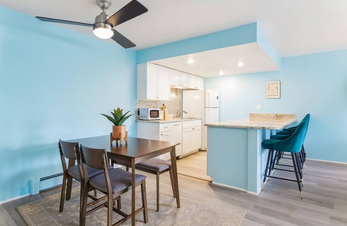 East Boulder Condo | Bright 1BD with Mountain Views throughout!