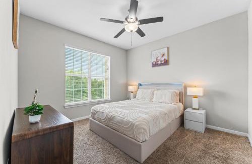 Egypt Apartment | Bright 1BR in Magnolia Near Woodlands Waterway