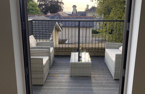 Bath Apartment | Bright 2 Bed/2 Bath Apartment w/Terrace & Parking