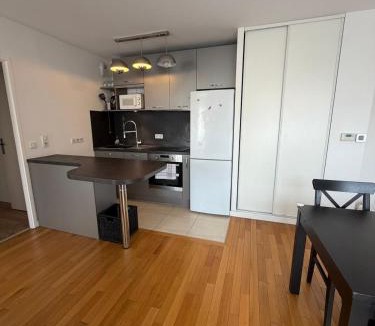 Petit-Colombes Apartment | Bright 2-bedroom apartment with balcony, ideal for a stay in Paris