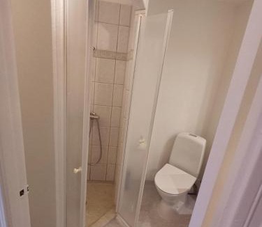 Aalborg Midtby Apartment | Bright 2 Bedroom Apartment on Superb Location
