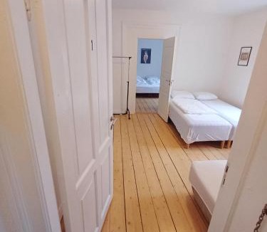 Aalborg Midtby Apartment | Bright 2 Bedroom Apartment on Superb Location