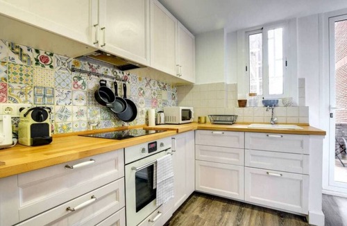 el Camp d'en Grassot i Gracia Nova Apartment | Bright 2 bedroom in the best area of Barcelona.