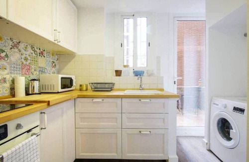 el Camp d'en Grassot i Gracia Nova Apartment | Bright 2 bedroom in the best area of Barcelona.