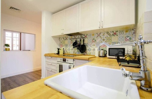 el Camp d'en Grassot i Gracia Nova Apartment | Bright 2 bedroom in the best area of Barcelona.
