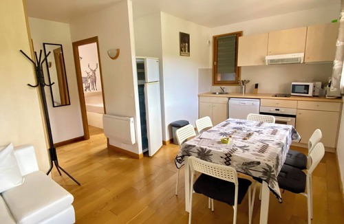 Peone Apartment | Bright 2-room apartment