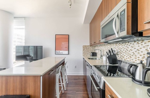 St. Lawrence Apartment | Bright 2BR Condo with Amazing View and Parking!