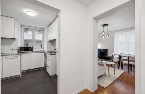 Kriens Apartment | Bright 2BR Kriens Apt - 10min to Lucerne + Parking