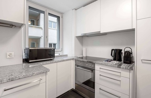 Kriens Apartment | Bright 2BR Kriens Apt - 10min to Lucerne + Parking