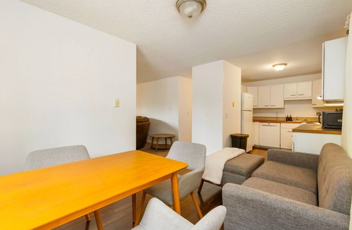 Picnic Point-North Lynnwood House | Bright 2BR Lynnwood Retreat