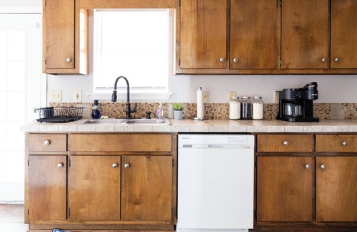 Mobile Apartment | Bright 2BR Retreat | Pet-Friendly Stay