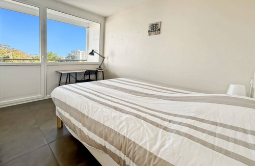 Tours Apartment | Bright 3 bed apartment Tours Nord